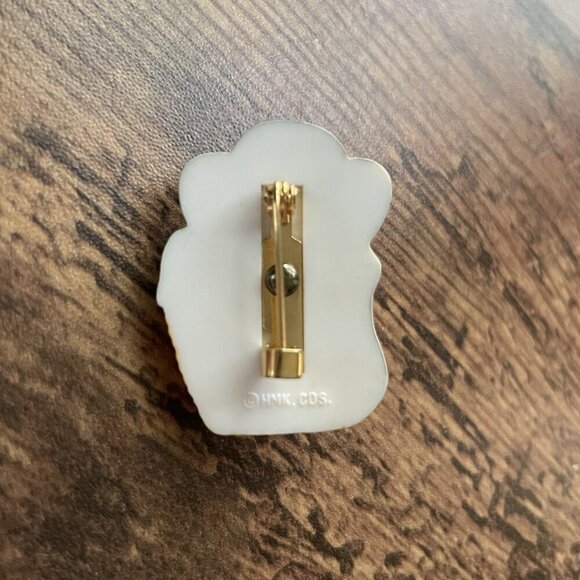 Vintage Hallmark Thanksgiving Pin Pilgrim Mouse Molded Plastic Novelty Brooch - Picture 5 of 6